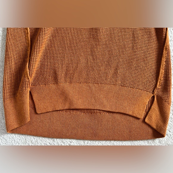 Lululemon knit sweater - Picture 7 of 16